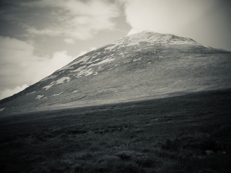 Lire la suite à propos de l’article Mont Errigal – Irlande